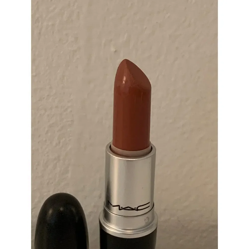 MAC Amplified Crème Lipstick - 128 SMOKED ALMOND - .1oz./3g  *USED* Pink Nude